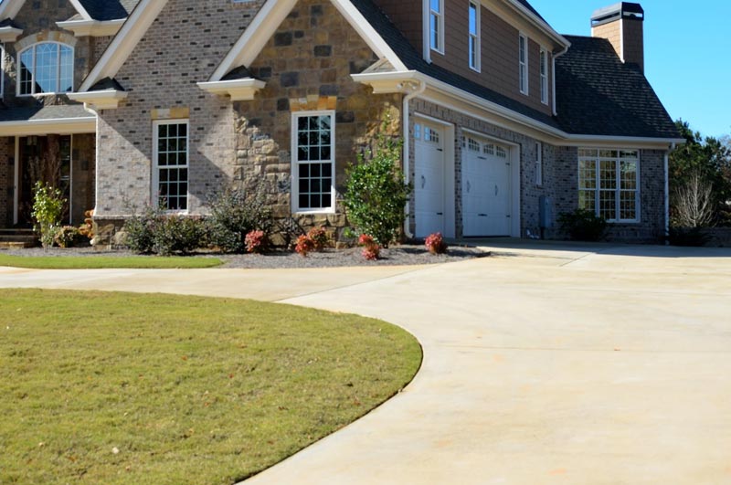 Curb Appeal With Landscaping, Corner House Landscaping Ideas